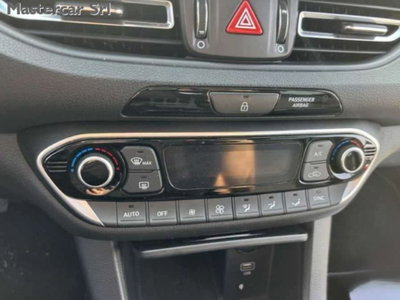 Hyundai i30 Station Wagon 1.0 t-gdi 48V Prime 120cv dct (7)