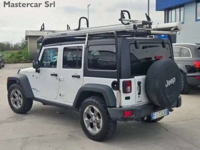 Jeep Wrangler Unlimited 2.8 CRD DPF Rubicon Auto (4)