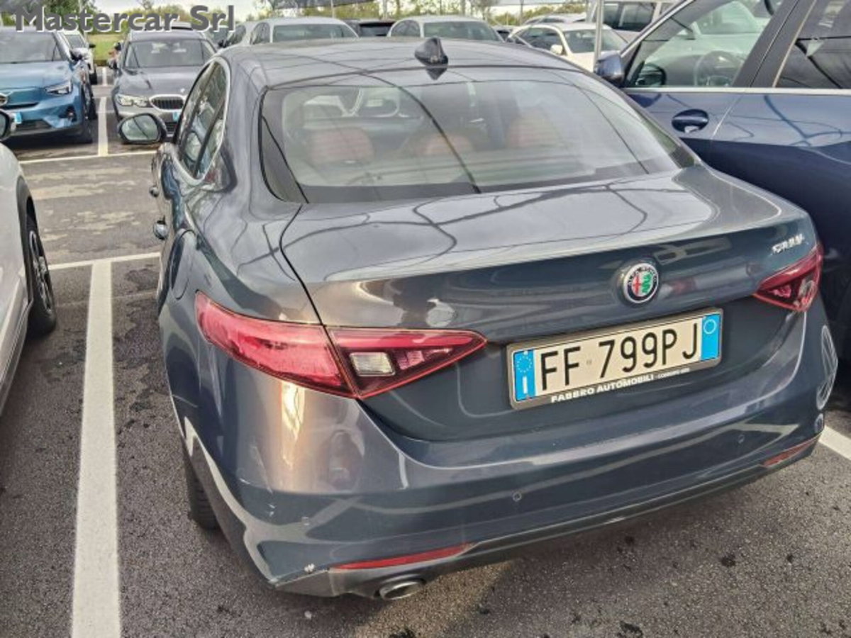 Alfa Romeo Giulia 2.2 Turbodiesel 150 CV AT8 Super (12)