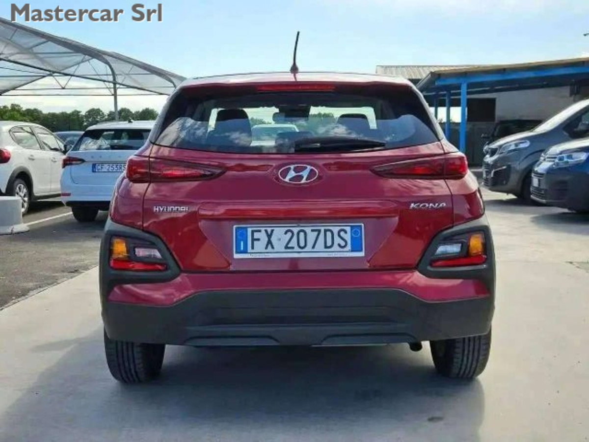 Hyundai Kona 1.6 CRDI 115 CV Classic (4)