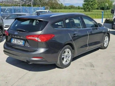Ford Focus Station Wagon 1.0 EcoBoost 125 CV SW Business (5)