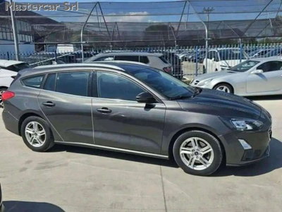 Ford Focus Station Wagon 1.0 EcoBoost 125 CV SW Business (7)