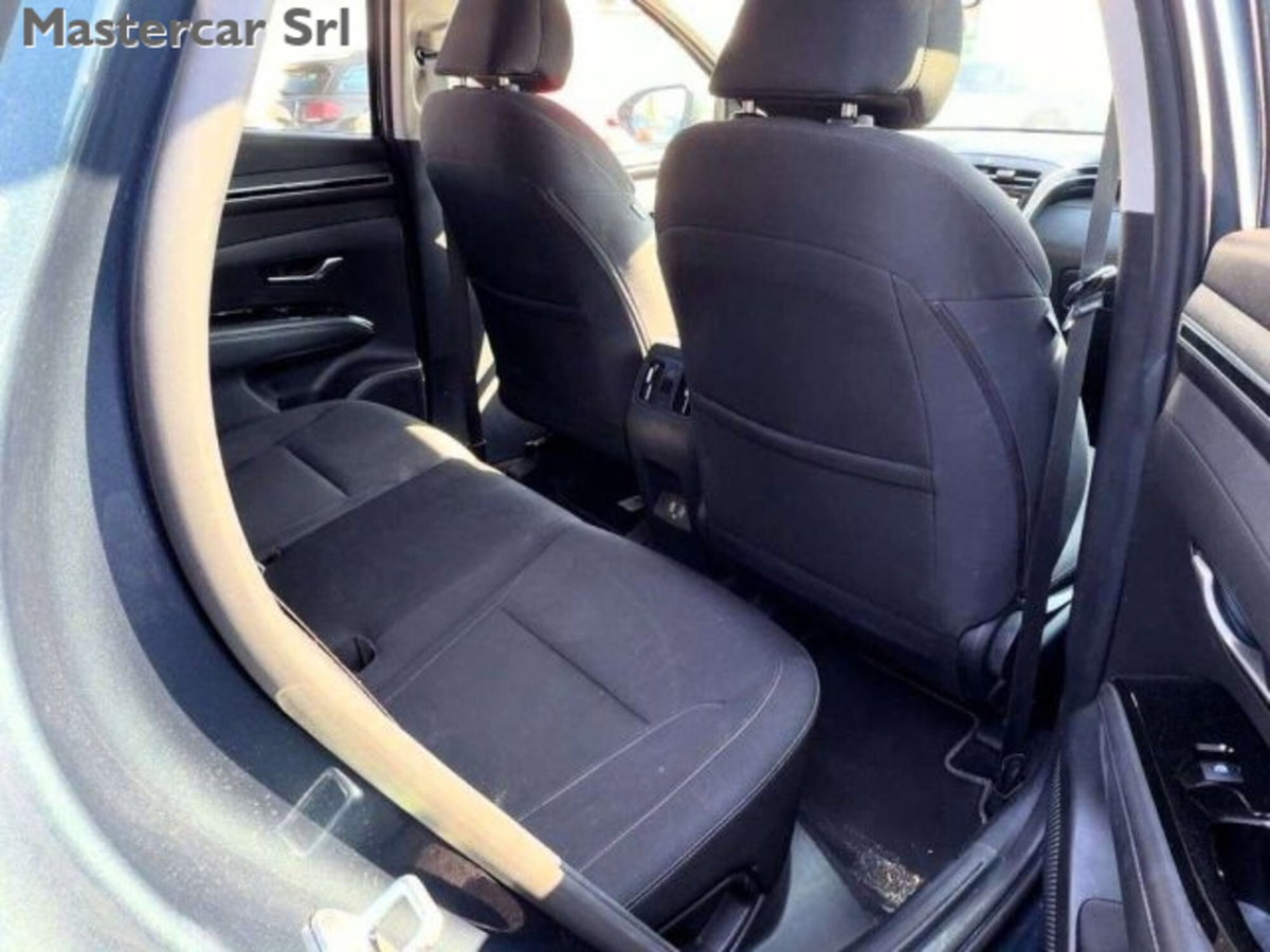 Hyundai Tucson 1.6 crdi Xline 2wd (5)