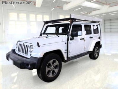 Jeep Wrangler Unlimited 2.8 CRD DPF Sahara Auto (2)