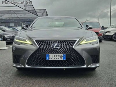 Lexus LS 500h 3.5 Luxury auto (2)