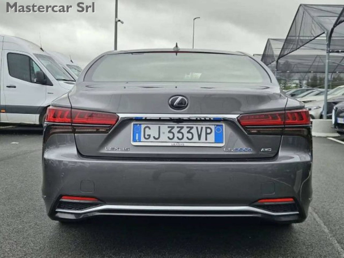 Lexus LS 500h 3.5 Luxury auto (5)