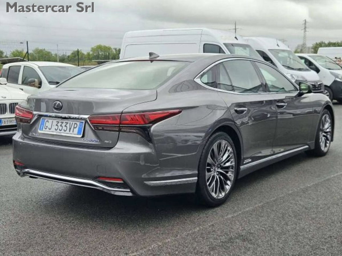 Lexus LS 500h 3.5 Luxury auto (6)