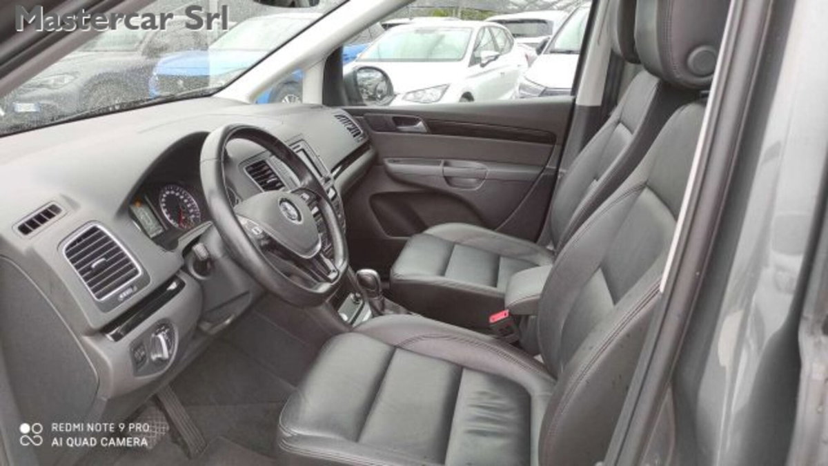 Volkswagen Sharan 2.0 TDI 177 CV SCR DSG Executive BlueMotion Tech. (10)