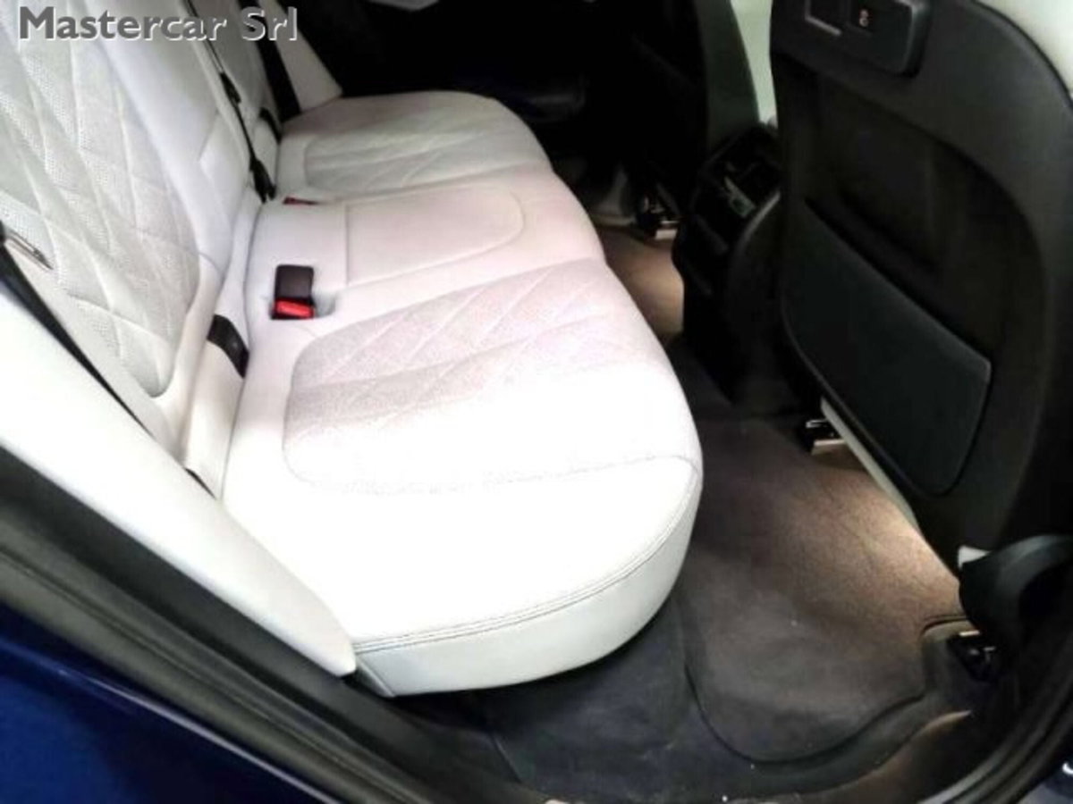 BMW X5 xDrive45e Business (10)
