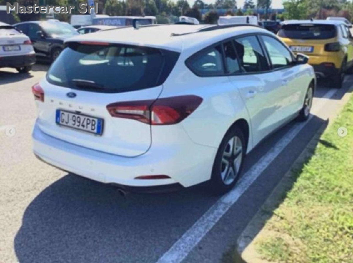 Ford Focus Station Wagon 1.5 EcoBlue 120 CV automatico SW Business Co-Pilot (2)