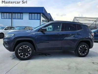 Jeep Compass 1.3 turbo t4 phev Trailhawk 4xe auto (4)