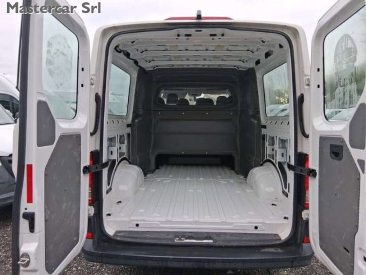 Volkswagen Veicoli Commerciali Crafter Furgone 35 2.0 tdi 140cv L3H2 (11)