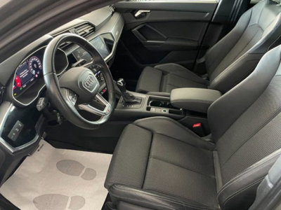 Audi Q3 Sportback 2.0 tdi Business 150cv s-tronic (10)
