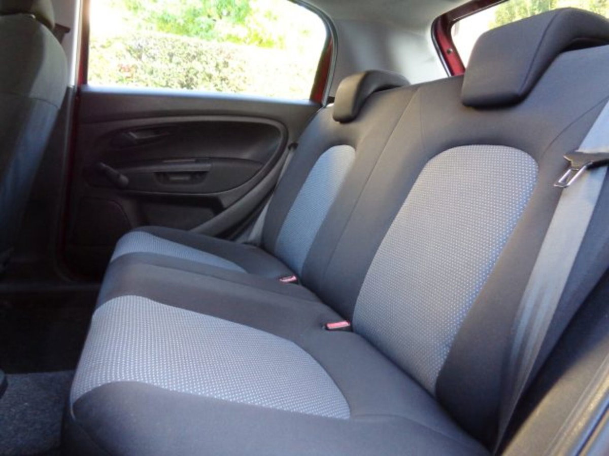 Fiat Grande Punto 1.4 5 porte S&S Actual (7)