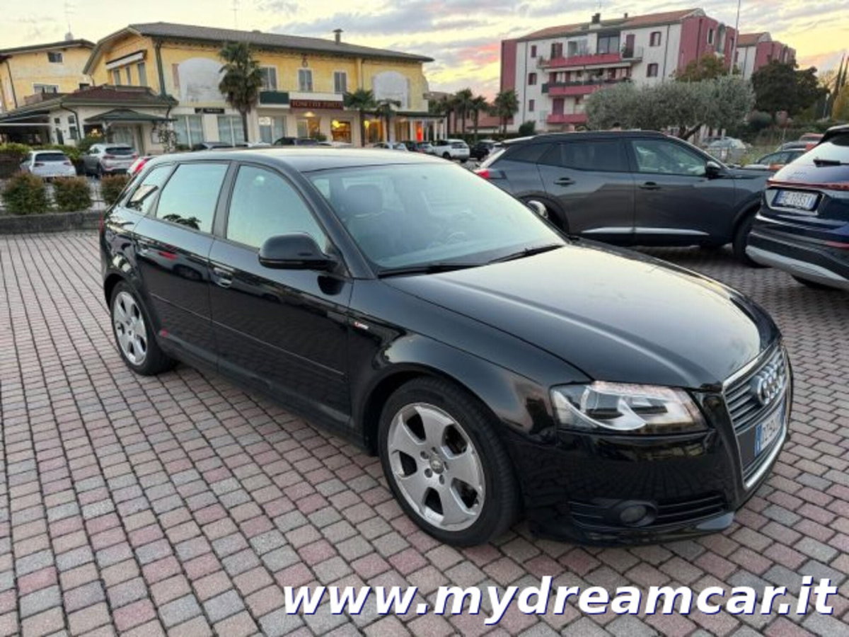 Audi A3 1.6 TDI 105 CV CR S tronic Ambition (3)