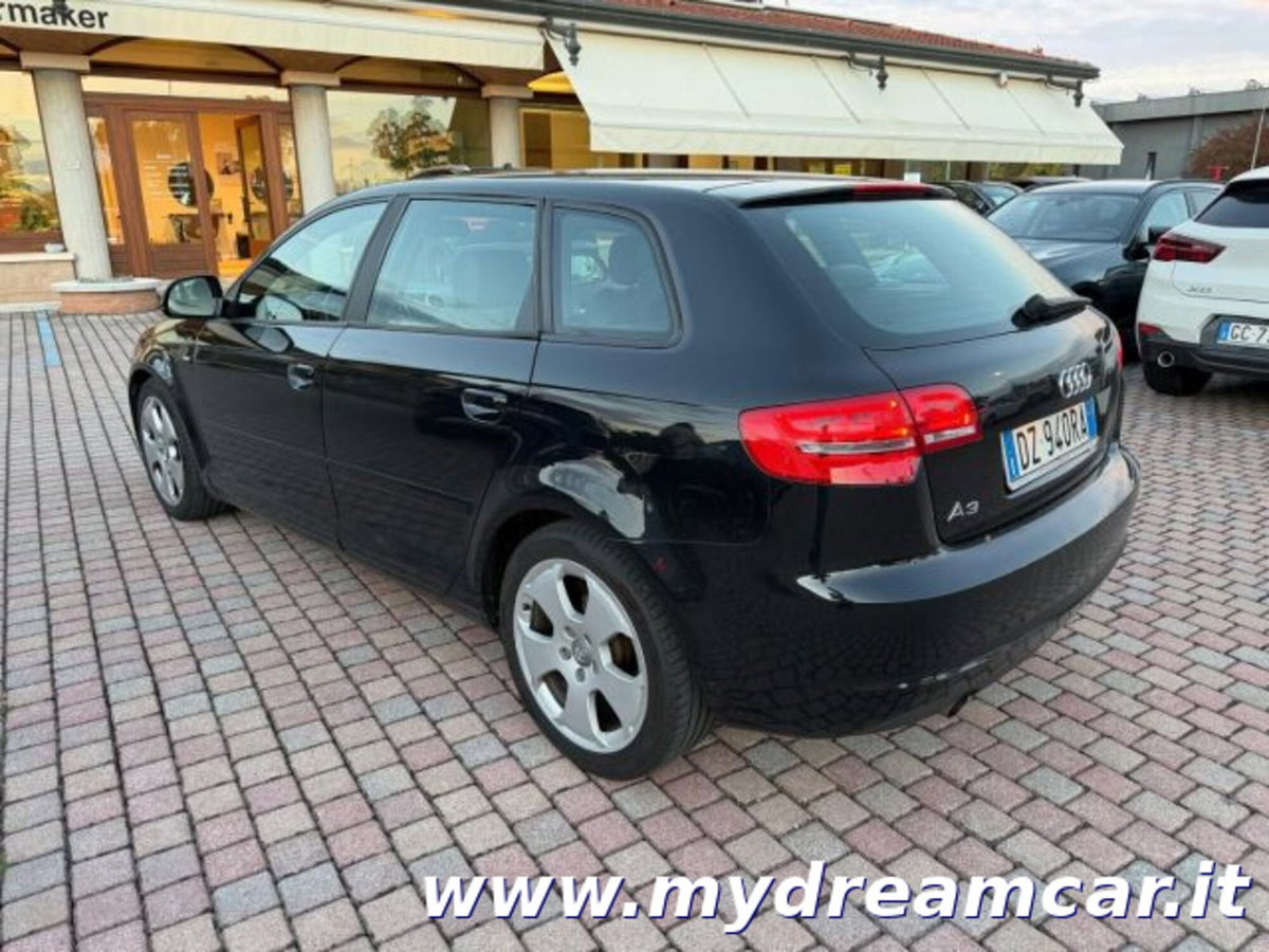Audi A3 1.6 TDI 105 CV CR S tronic Ambition (5)
