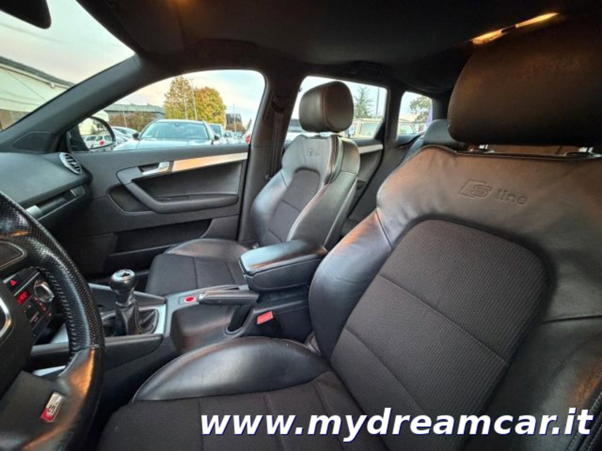 Audi A3 1.6 TDI 105 CV CR S tronic Ambition (9)