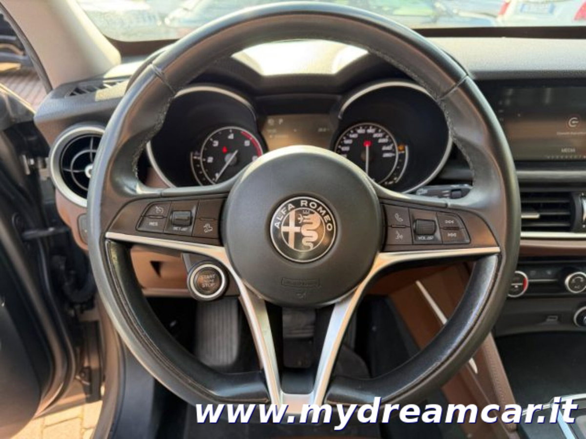 Alfa Romeo Stelvio Stelvio 2.2 Turbodiesel 180 CV AT8 RWD Super (6)