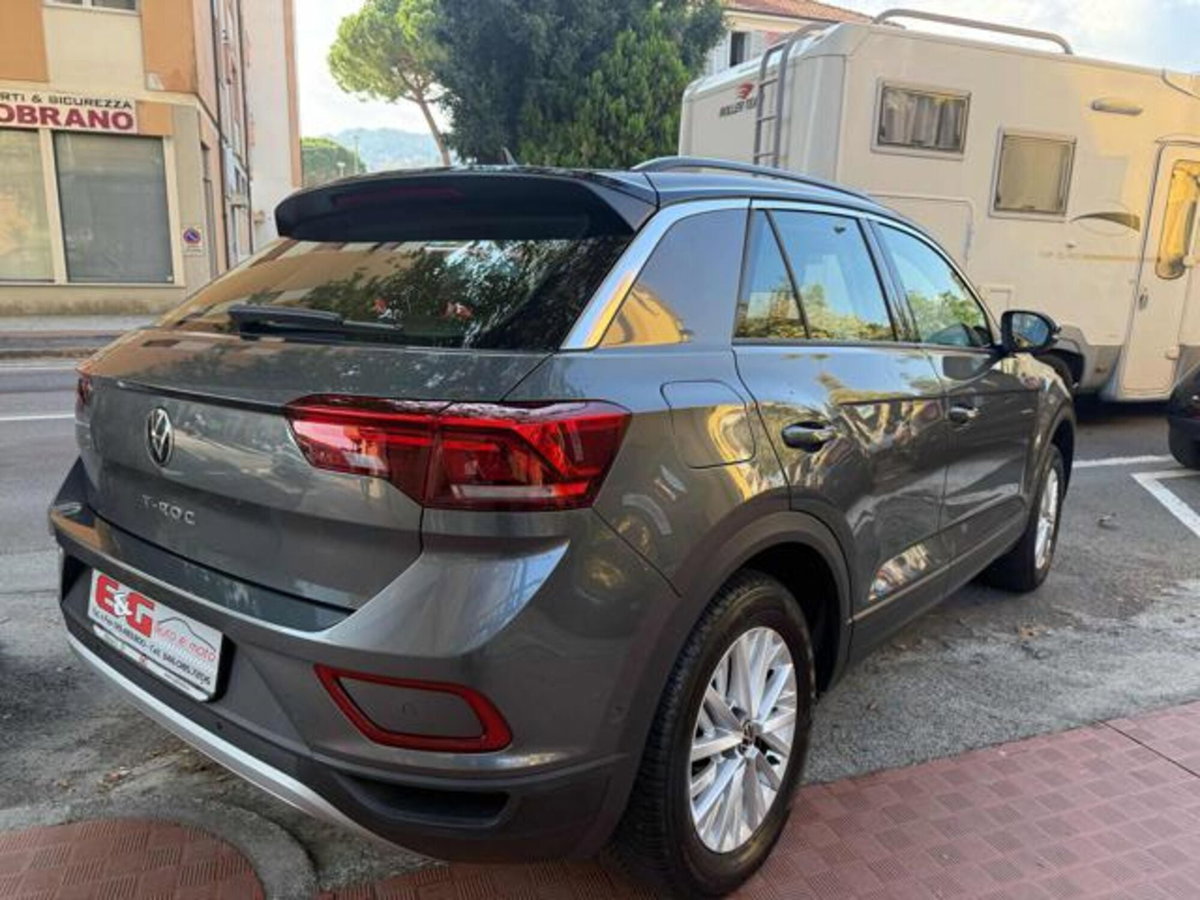Volkswagen T-Roc 2.0 tdi Life 115cv (8)