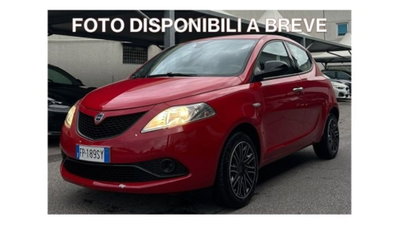 Lancia Ypsilon 1.2 69 CV 5 porte Silver