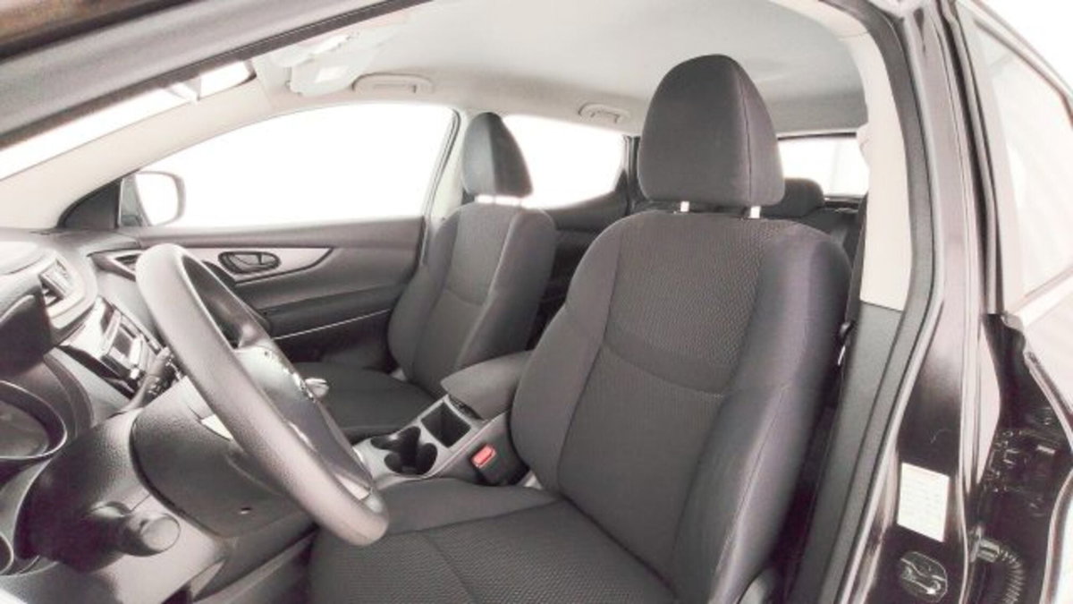 Nissan Qashqai 1.5 dCi Acenta (13)