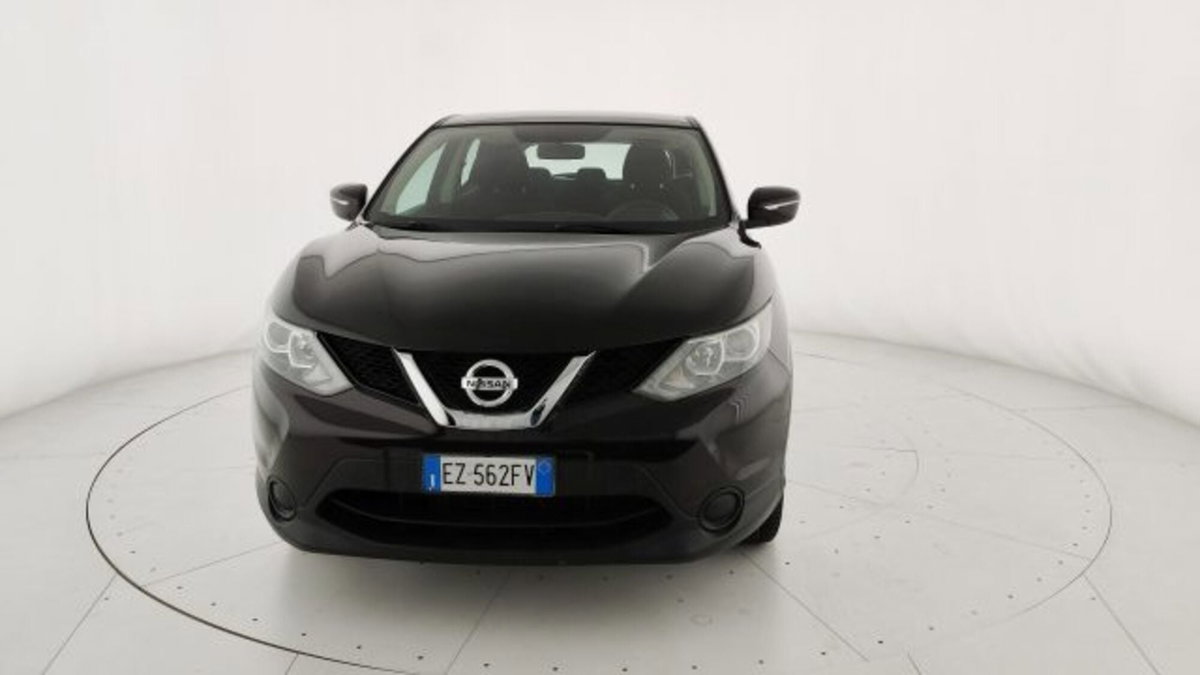 Nissan Qashqai 1.5 dCi Acenta (2)