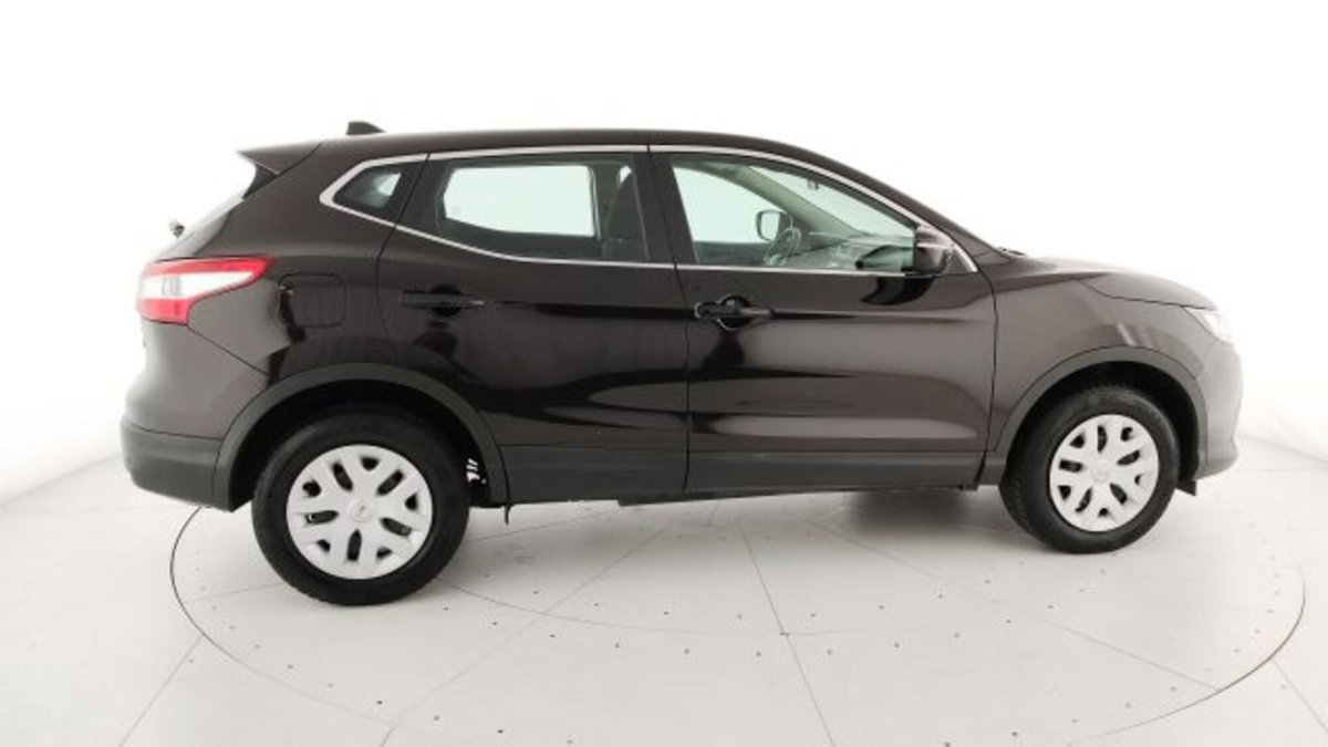 Nissan Qashqai 1.5 dCi Acenta (20)