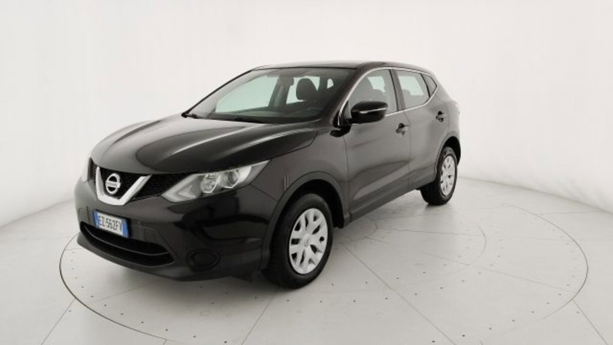 Nissan Qashqai 1.5 dCi Acenta (3)