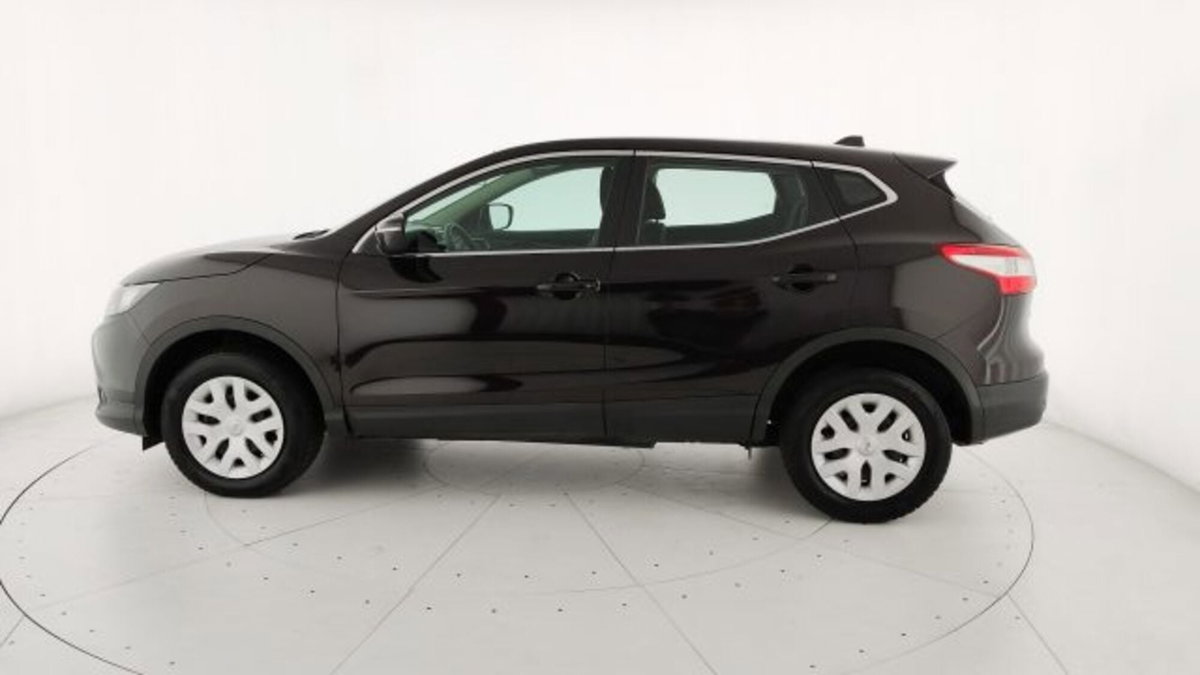Nissan Qashqai 1.5 dCi Acenta (4)