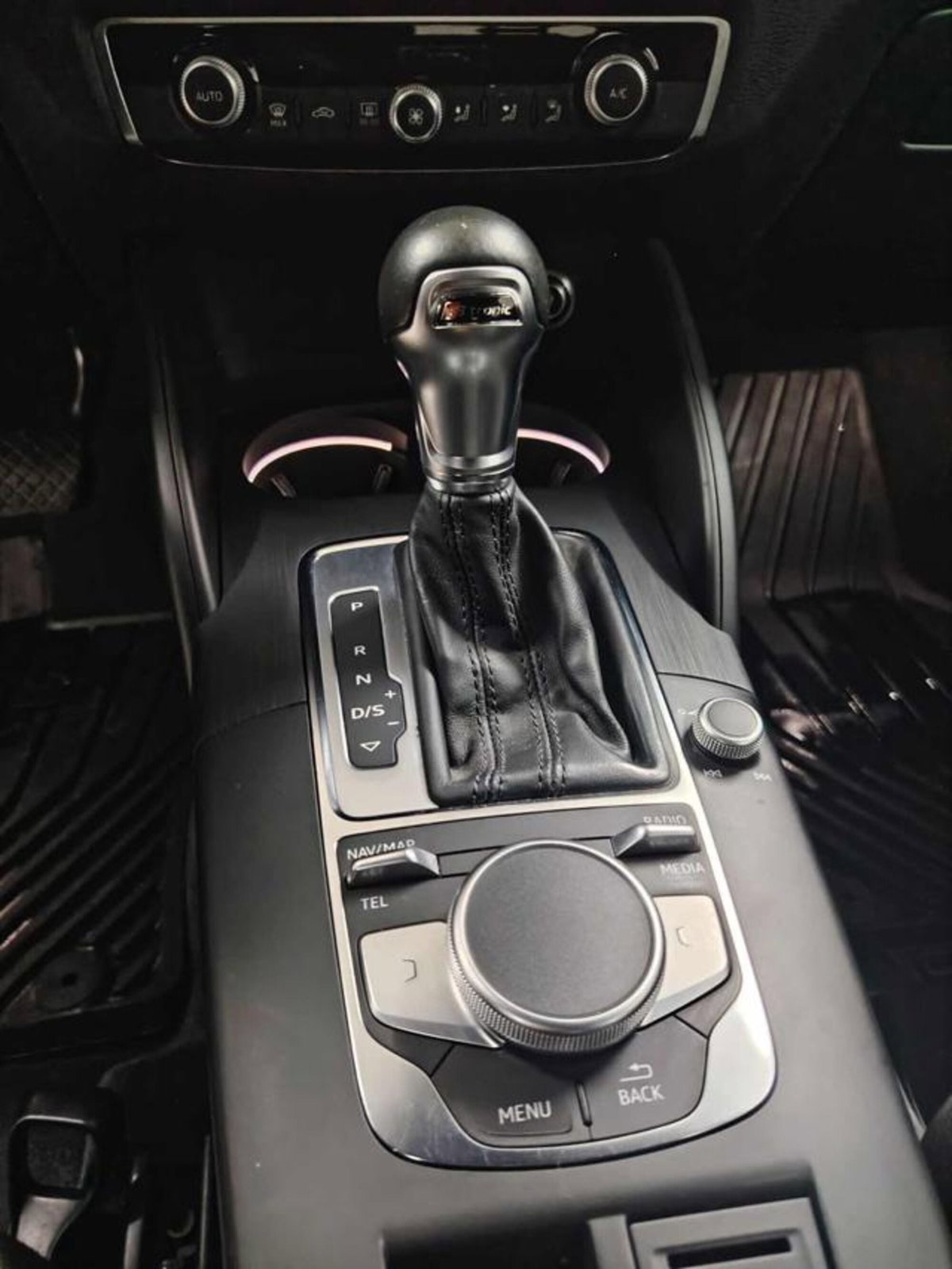 Audi A3 Sportback 30 TDI S tronic Admired (7)