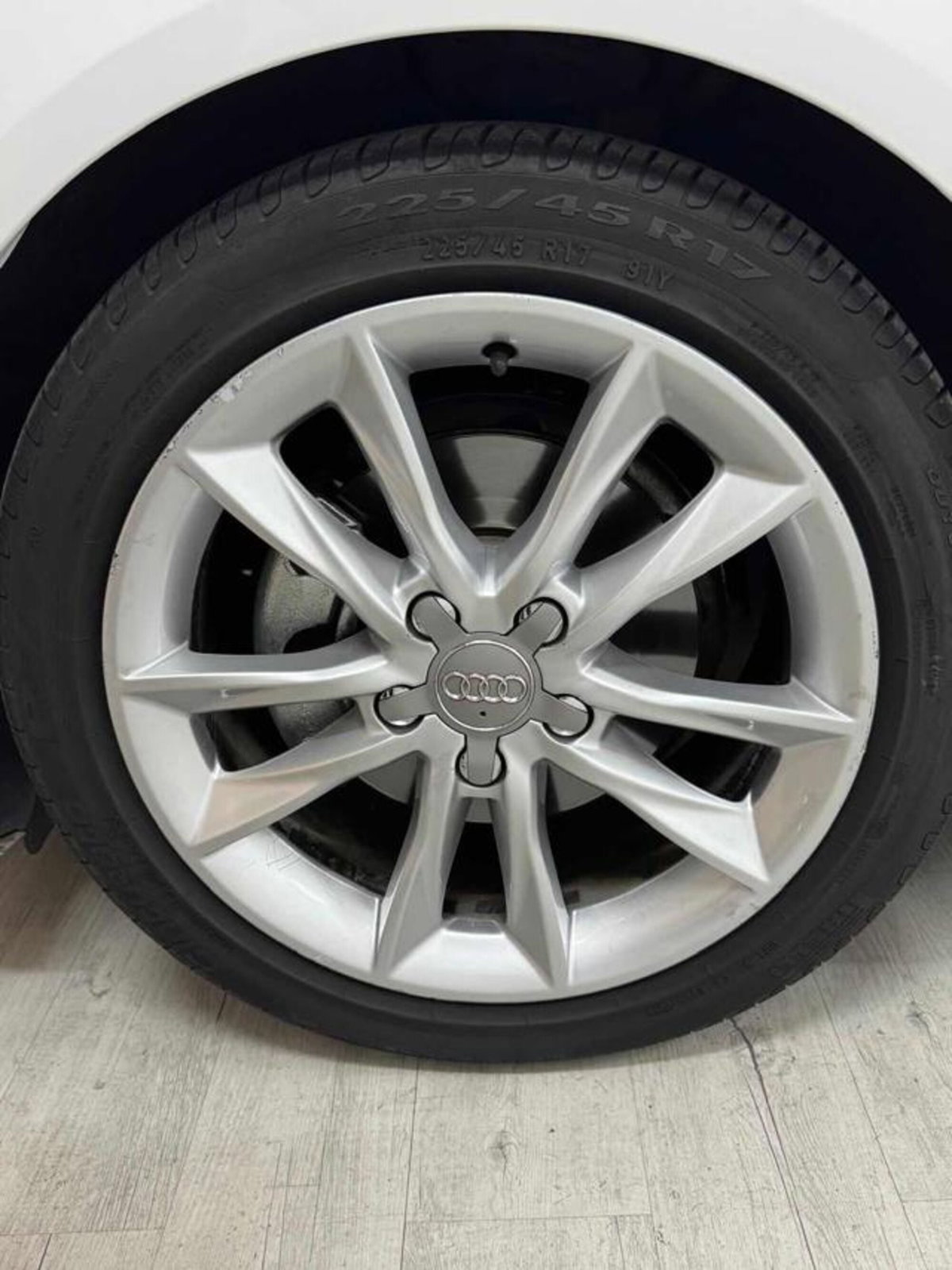 Audi A3 1.6 TDI Design (6)