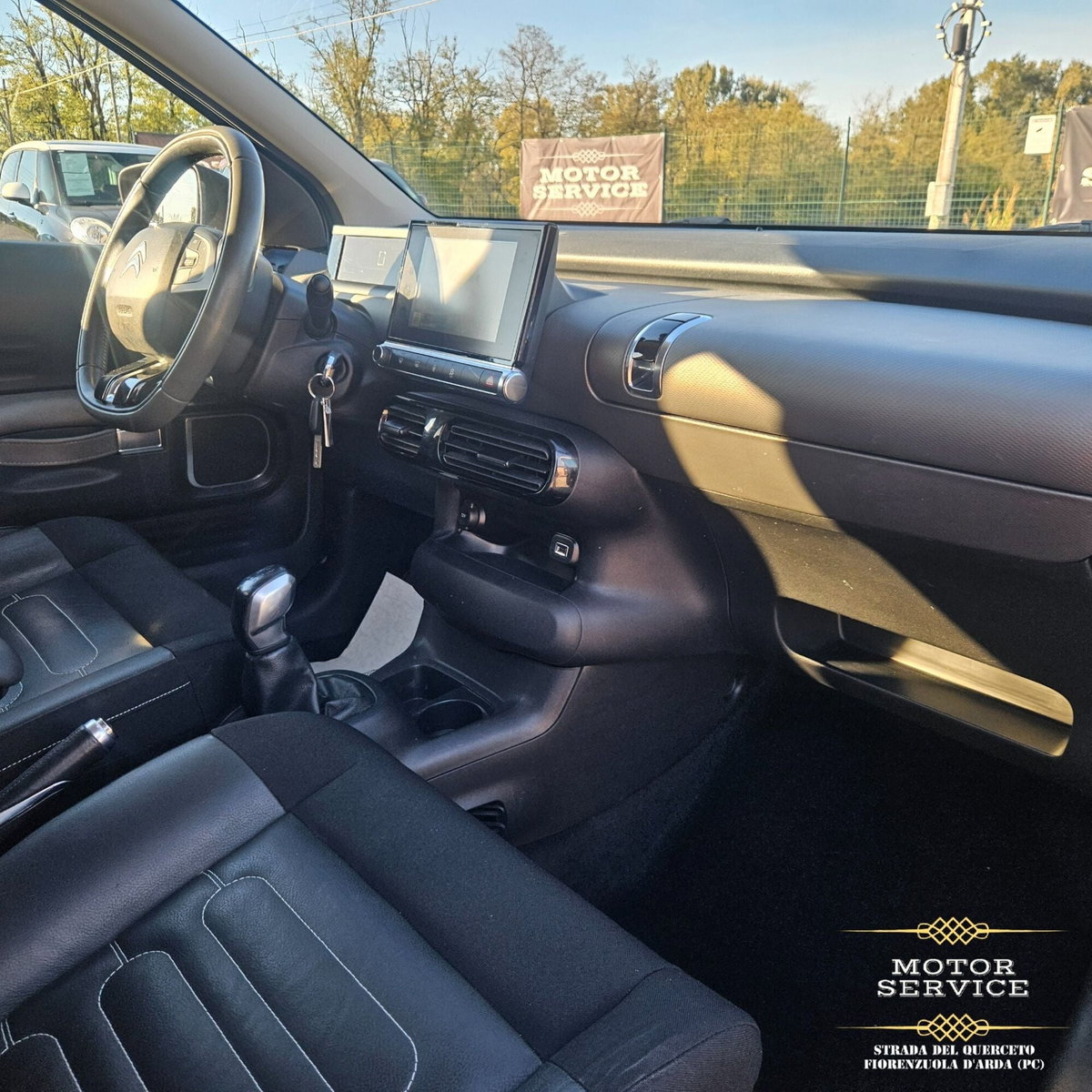 Citroen C4 Cactus PureTech 110 S&S Shine (13)