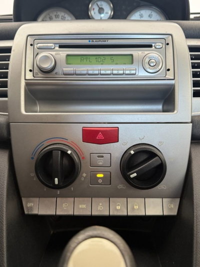 Lancia Ypsilon 1.2 Argento (15)