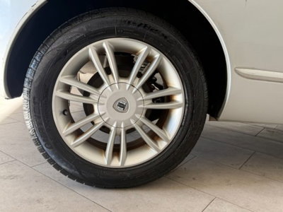 Lancia Ypsilon 1.2 Argento (8)
