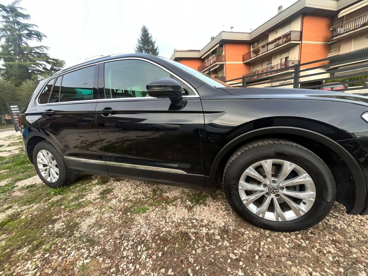 Volkswagen Tiguan 2.0 TDI SCR Business BlueMotion Technology (19)