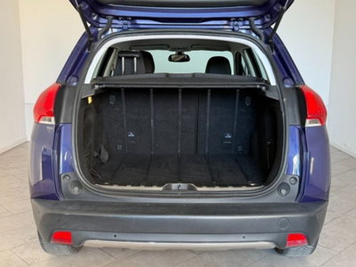 Peugeot 2008 e-HDi 115 CV Stop&Start Féline (7)