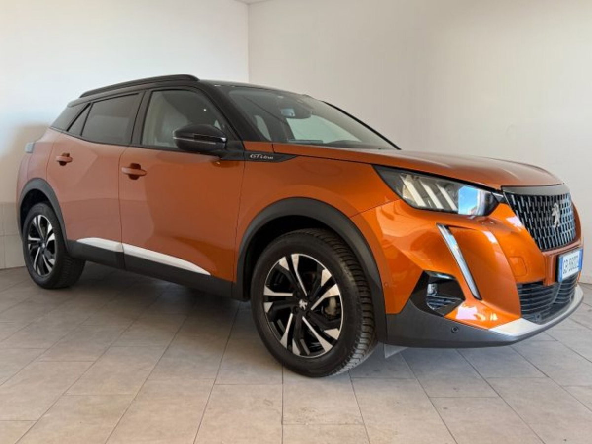 Peugeot 2008 PureTech 130 S&S EAT8 GT Line (3)