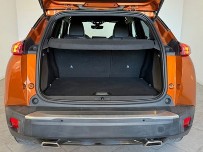 Peugeot 2008 PureTech 130 S&S EAT8 GT Line (9)