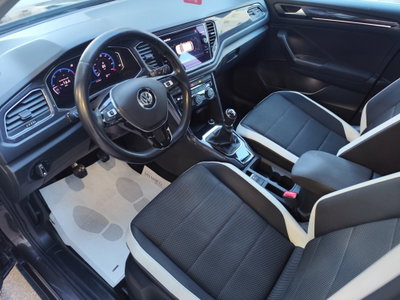 Volkswagen T-Roc 1.6 TDI SCR Advanced BlueMotion Technology (12)