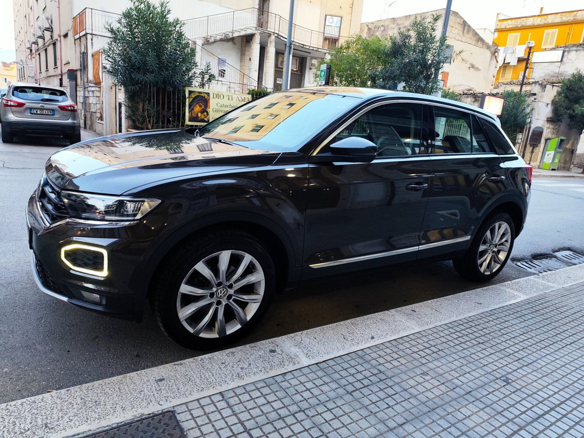 Volkswagen T-Roc 1.6 TDI SCR Advanced BlueMotion Technology (4)