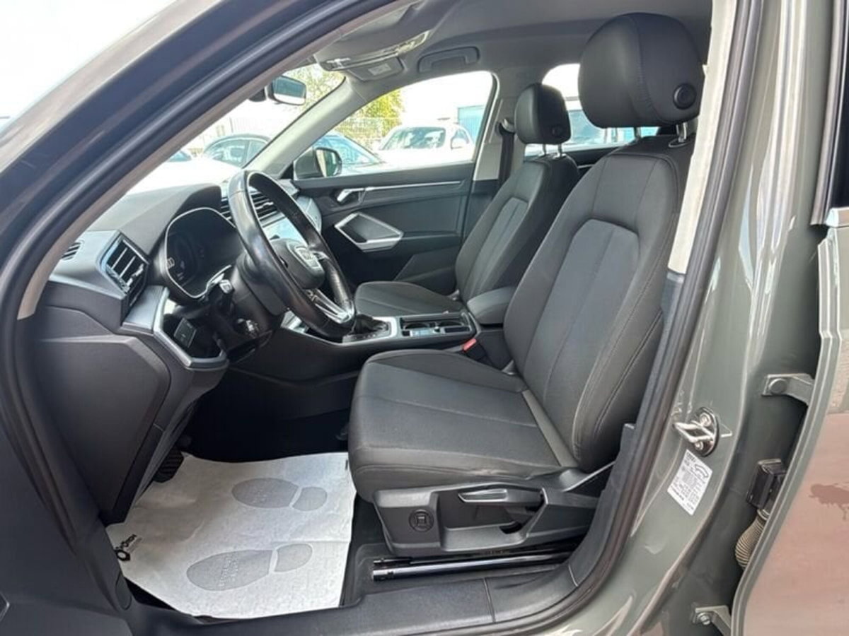 Audi Q3 Sportback 35 TDI quattro S tronic S line edition (11)