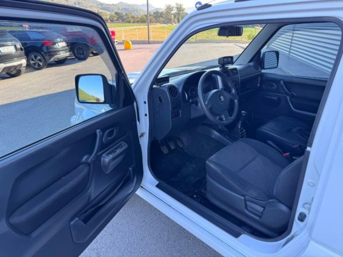 Suzuki Jimny 1.3 4WD Evolution Plus (15)