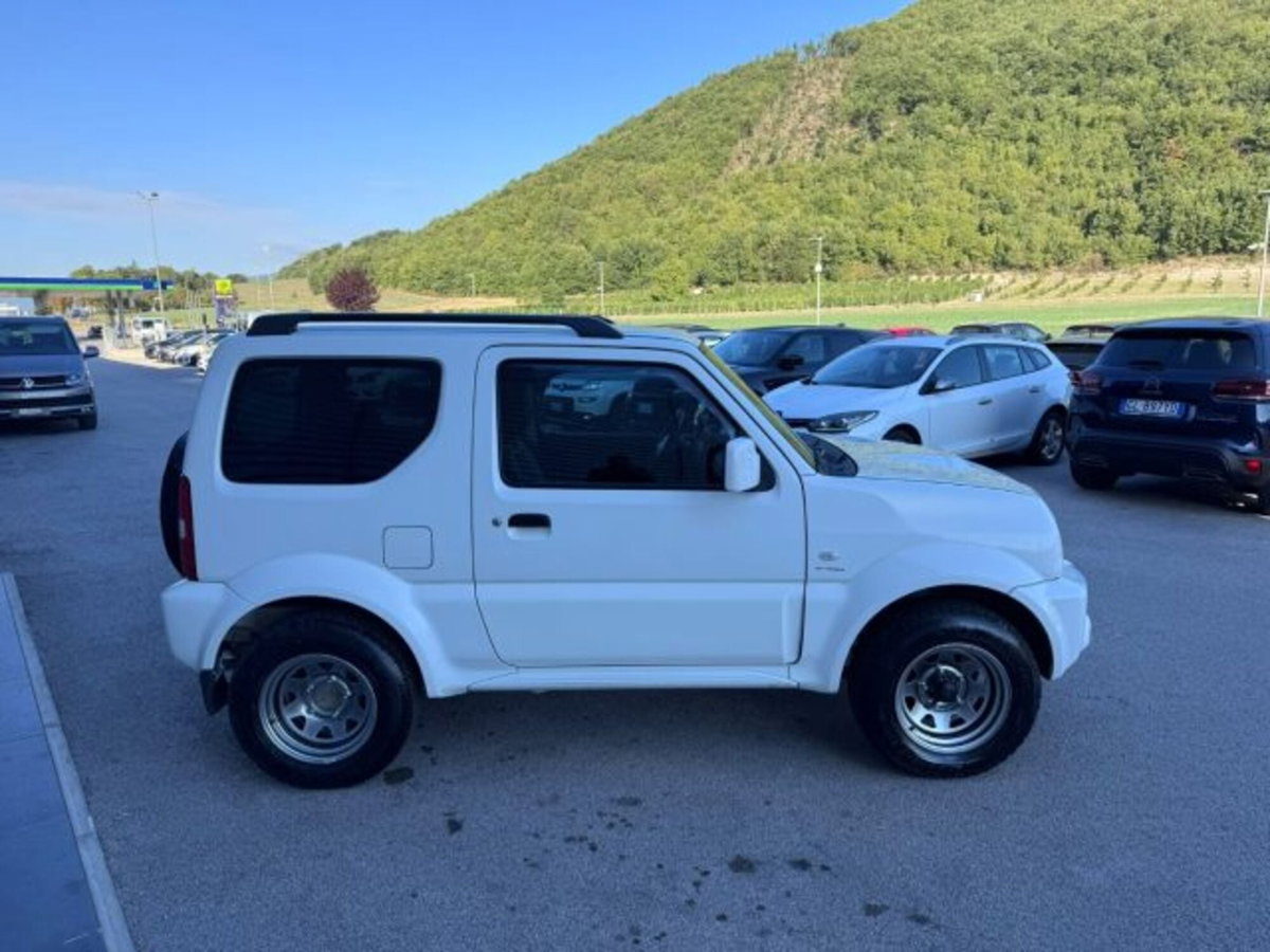 Suzuki Jimny 1.3 4WD Evolution Plus (4)