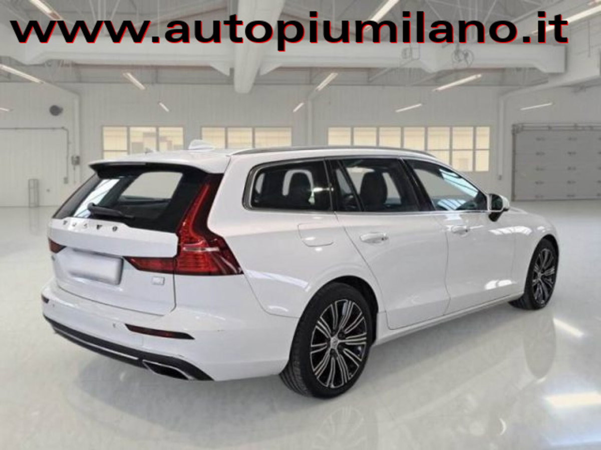 Volvo V60 T6 Recharge AWD Plug-in Hybrid Inscription (2)