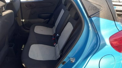 Hyundai i10 1.0 GPL Econext Advanced (10)