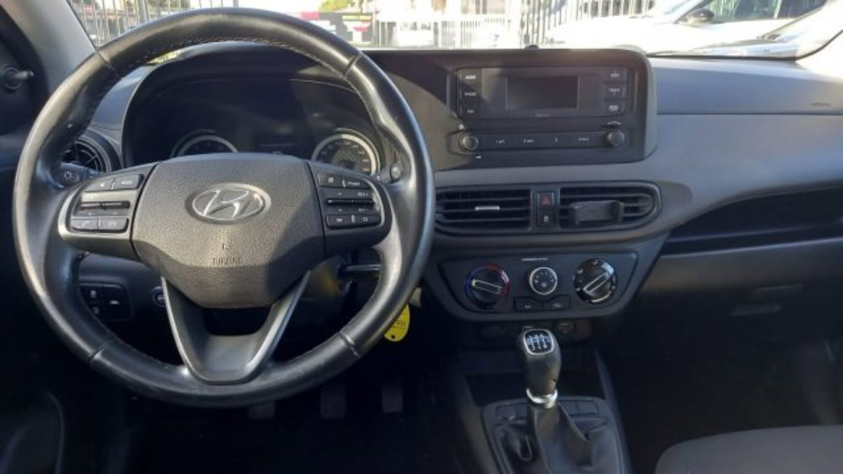 Hyundai i10 1.0 GPL Econext Advanced (11)