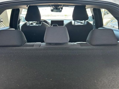 Toyota Toyota C-HR 2.0 phev Trend fwd e-cvt (11)