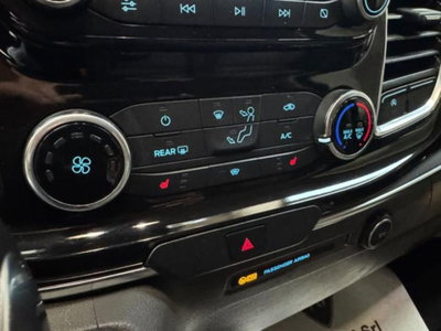 Ford Tourneo Custom 320 2.0 EcoBlue 185CV aut. PL Titanium X (9)