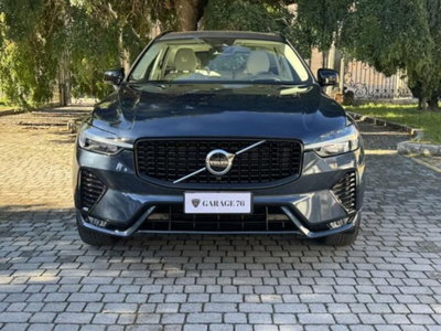 Volvo XC60 B4 (d) AWD automatico Ultimate Dark (2)