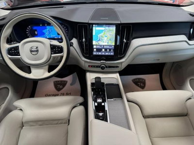 Volvo XC60 B4 (d) AWD automatico Ultimate Dark (6)